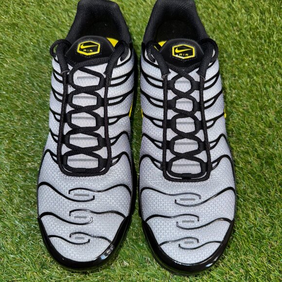 Nike Air Max Plus TN Wolf Grey Optic Yellow Black Men Size 9.5 Shoes DM0032-012 - Picture 3 of 9